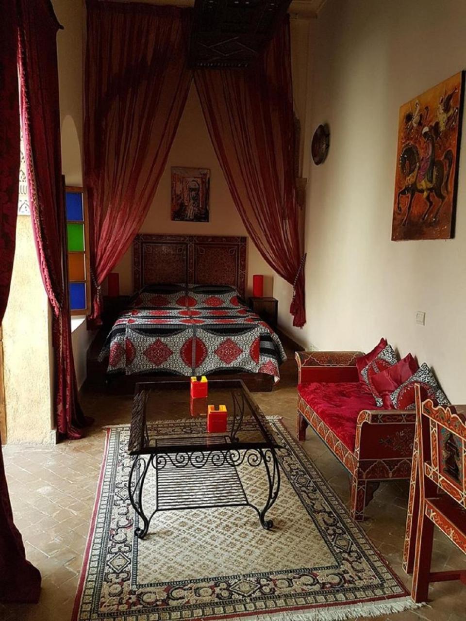 Riad Marlinea Salé Luaran gambar